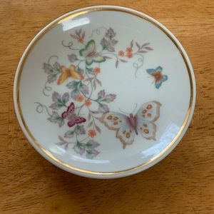 Decorative plate